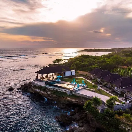 Ombak Bay Lembongan Hotel
